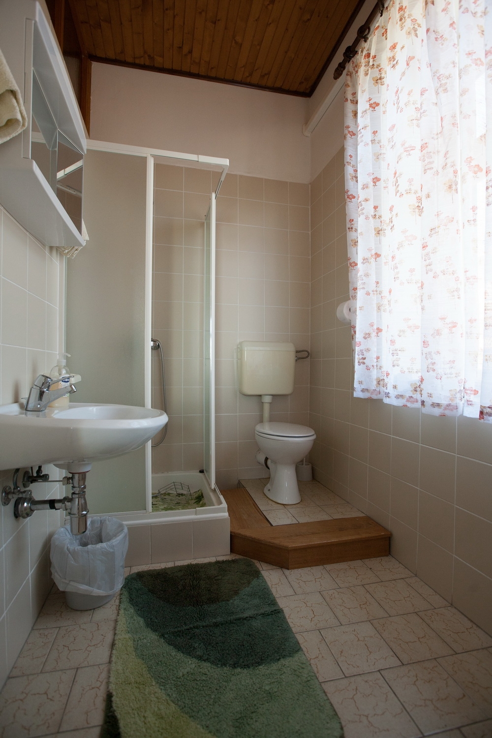 One bedroom apartment with balcony and sea view Lovran, Opatija  A-b
