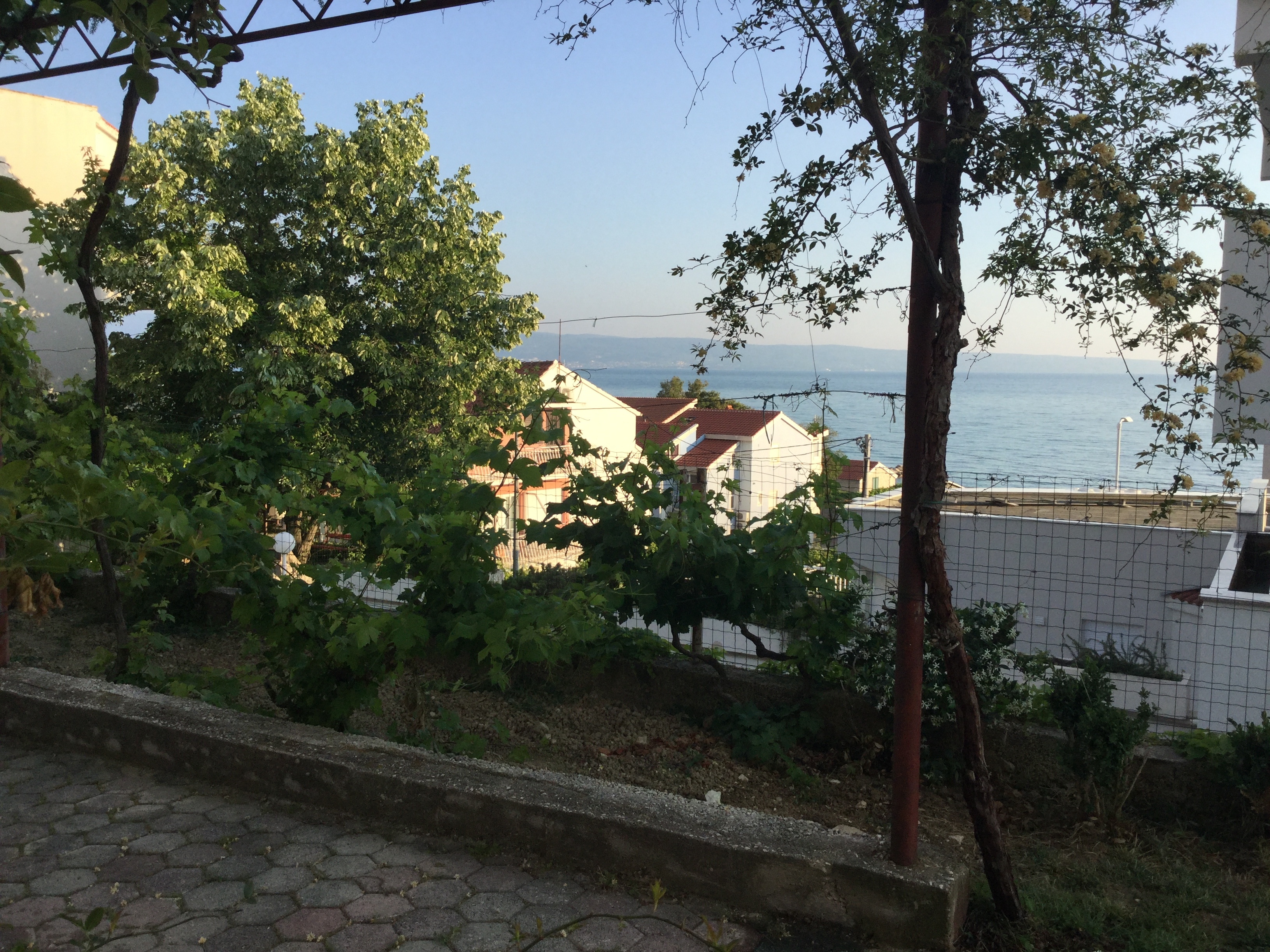 Studio flat with terrace and sea view Podstrana, Split  AS-a