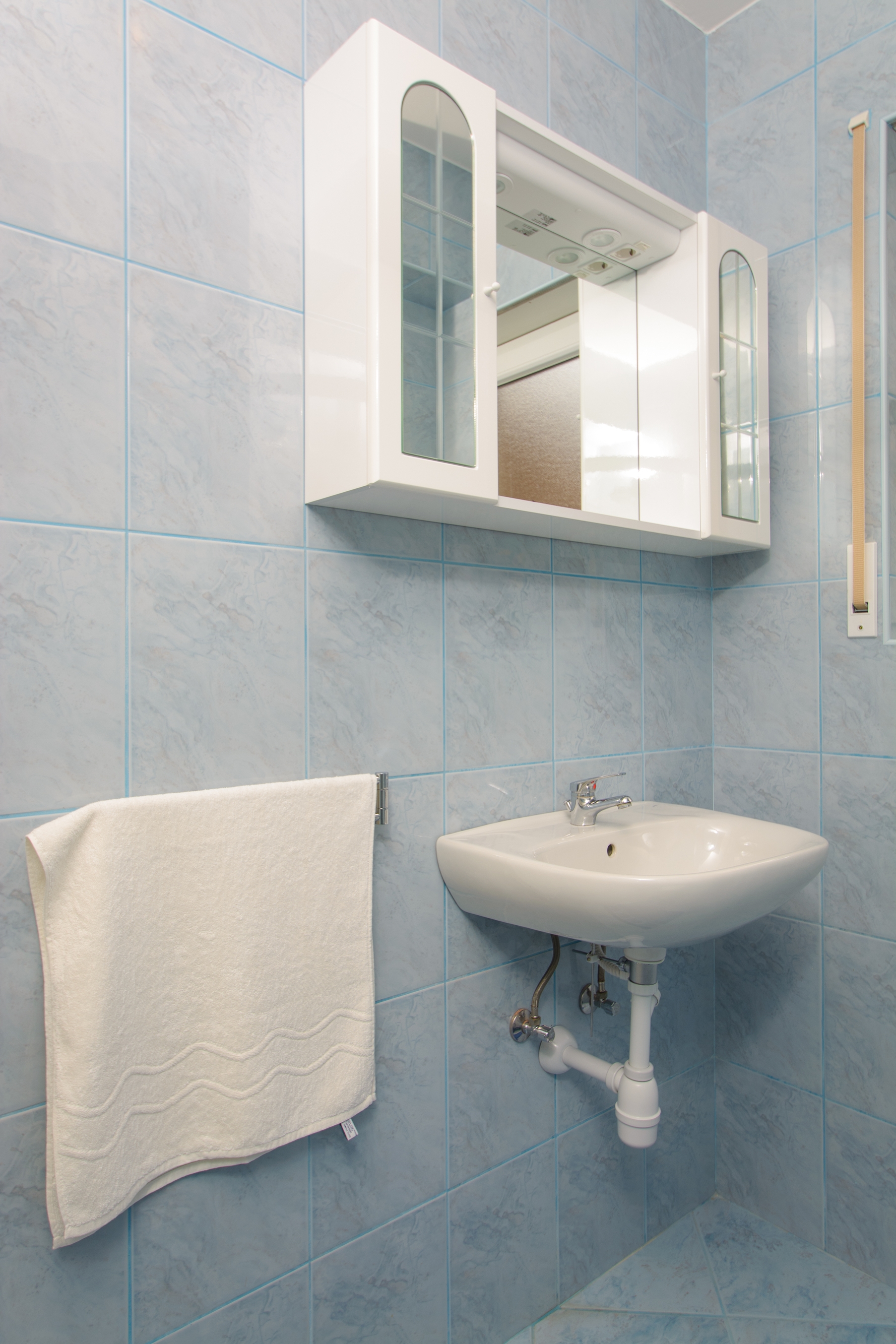 One bedroom apartment with balcony and sea view Trogir  A-b