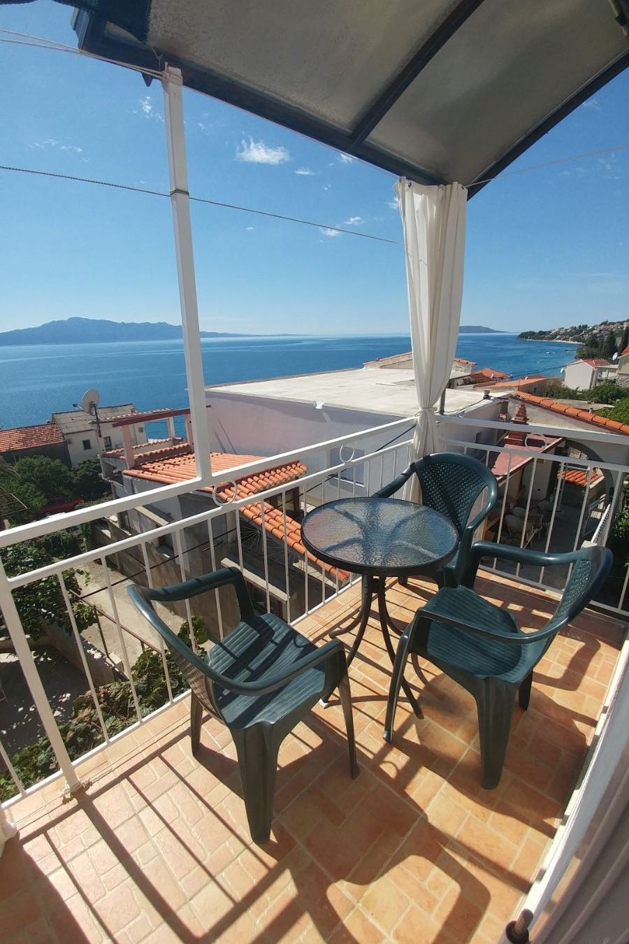 Two bedroom apartment with balcony and sea view Brist, Makarska  A-b