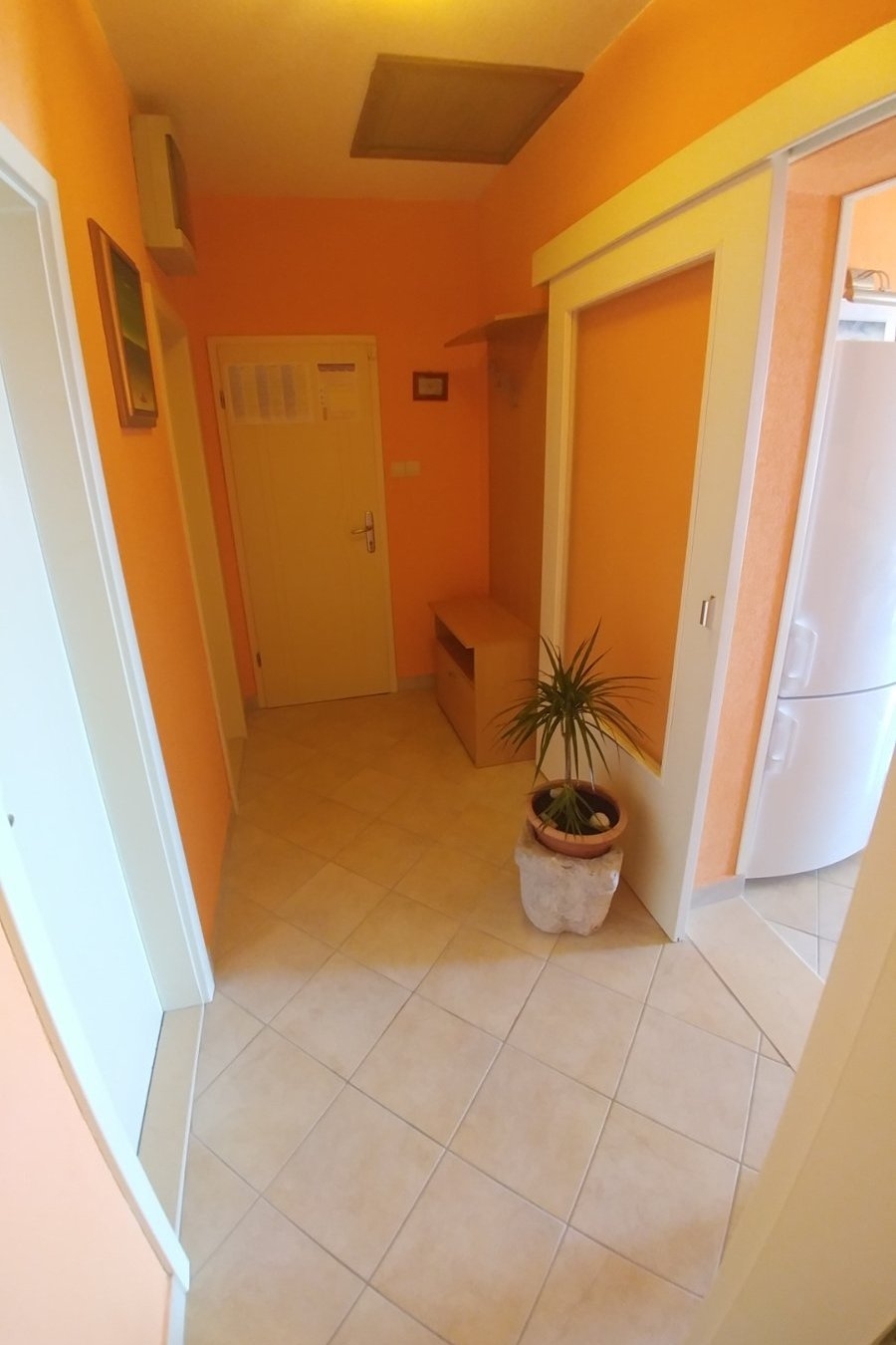 Two bedroom apartment with balcony and sea view Brist, Makarska  A-b