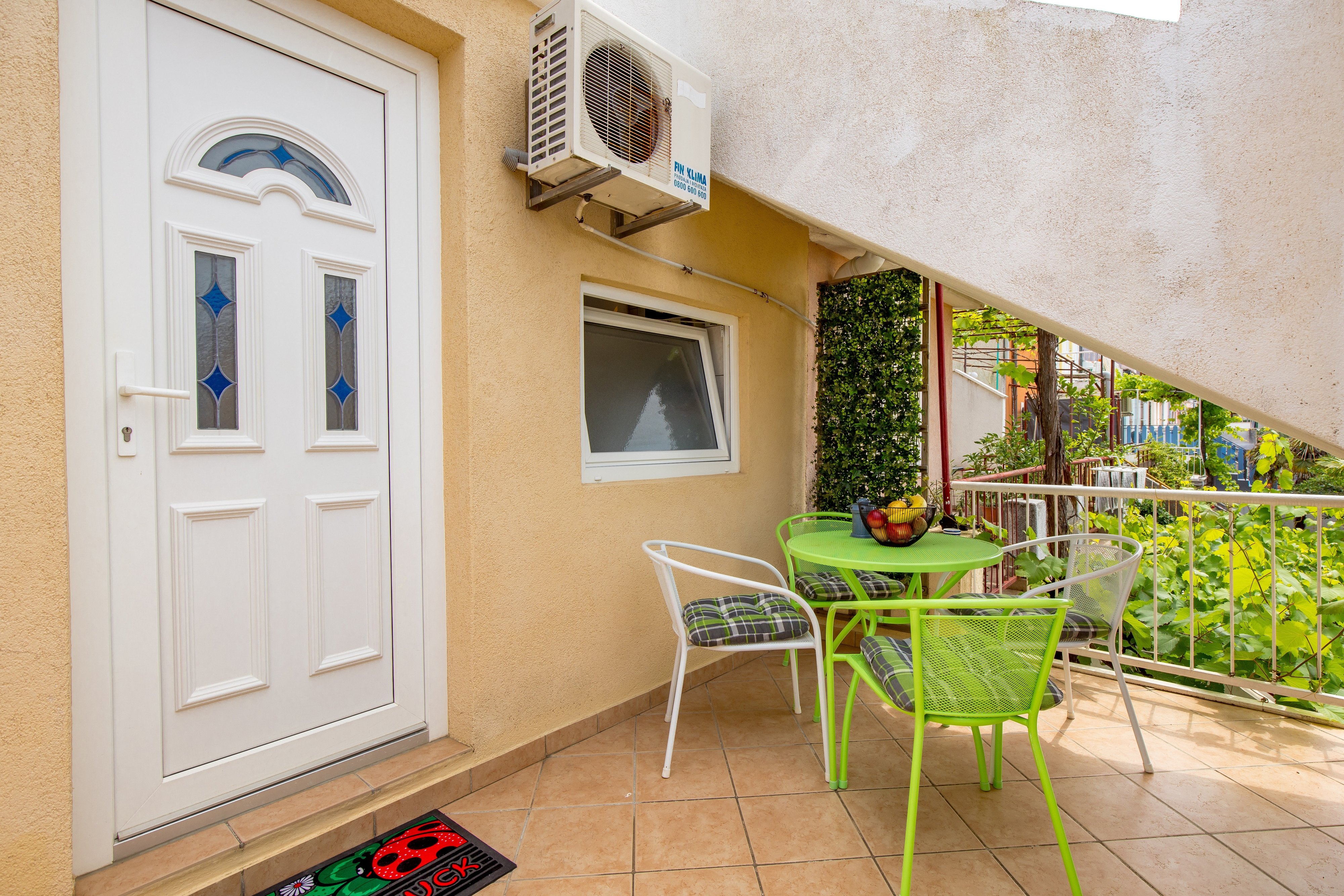 One bedroom apartment with terrace Punat, Krk  A-a