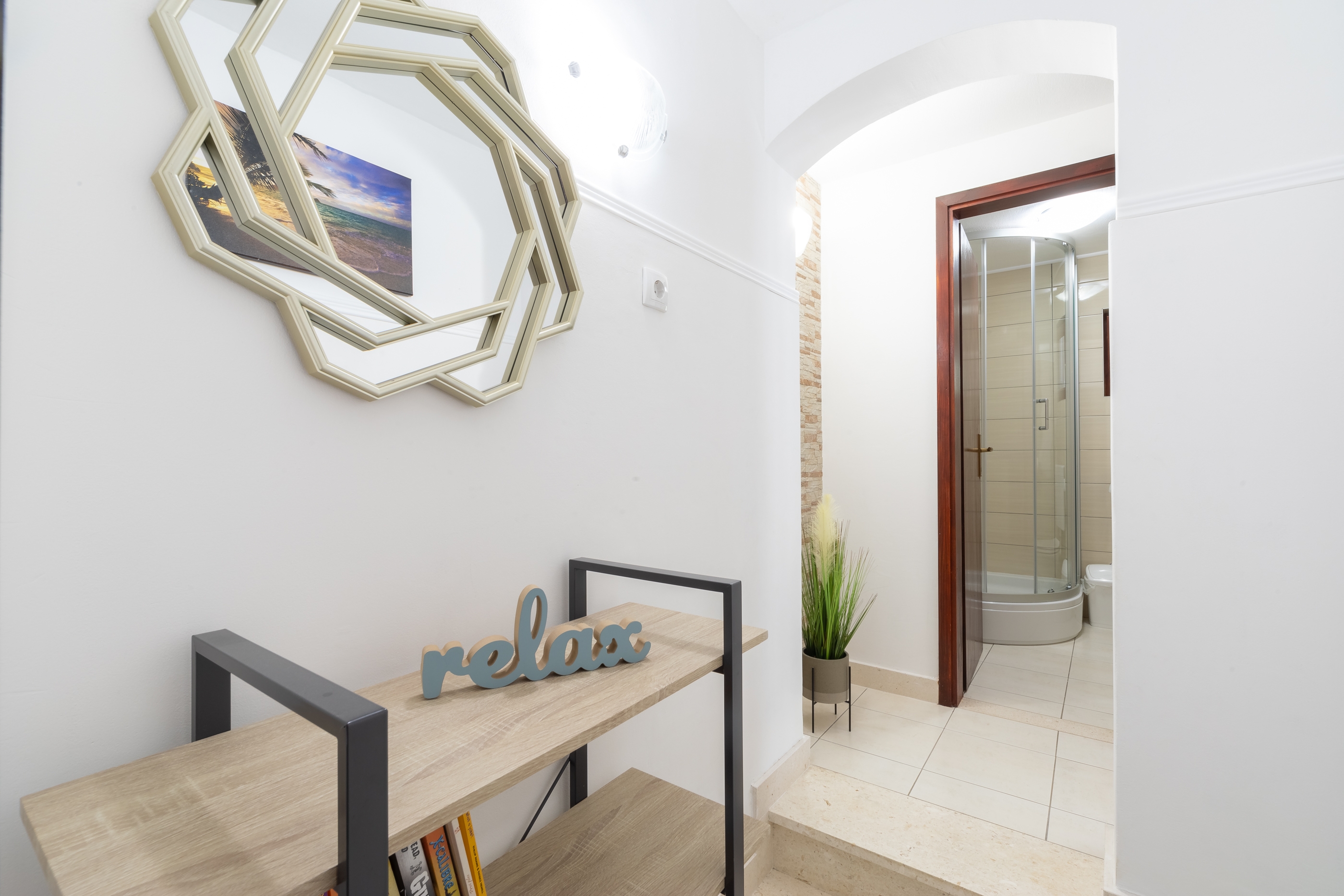 Three bedroom house with terrace and sea view Prižba, Korčula  K