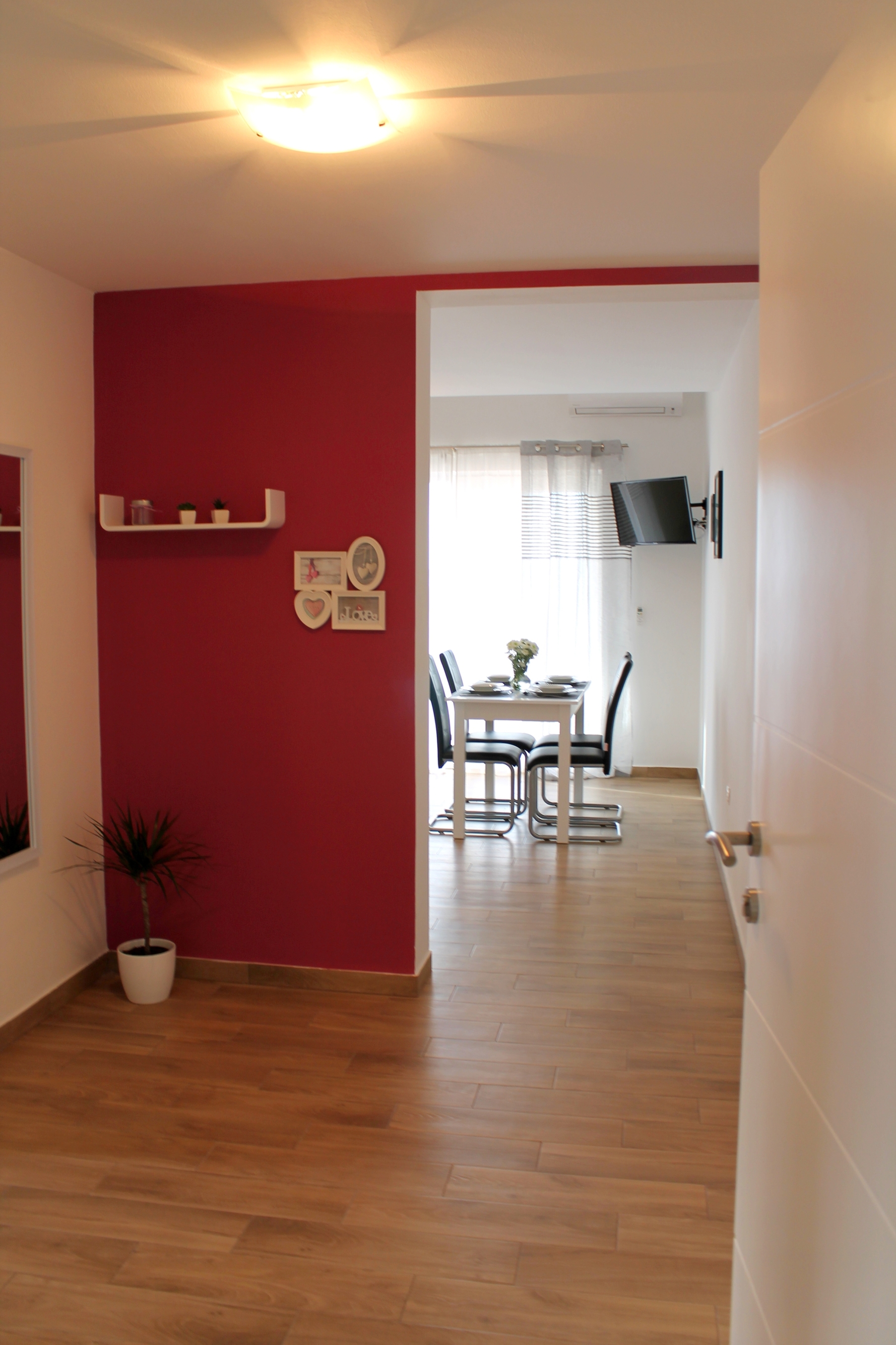 One bedroom apartment with balcony and sea view Podaca, Makarska  A-a