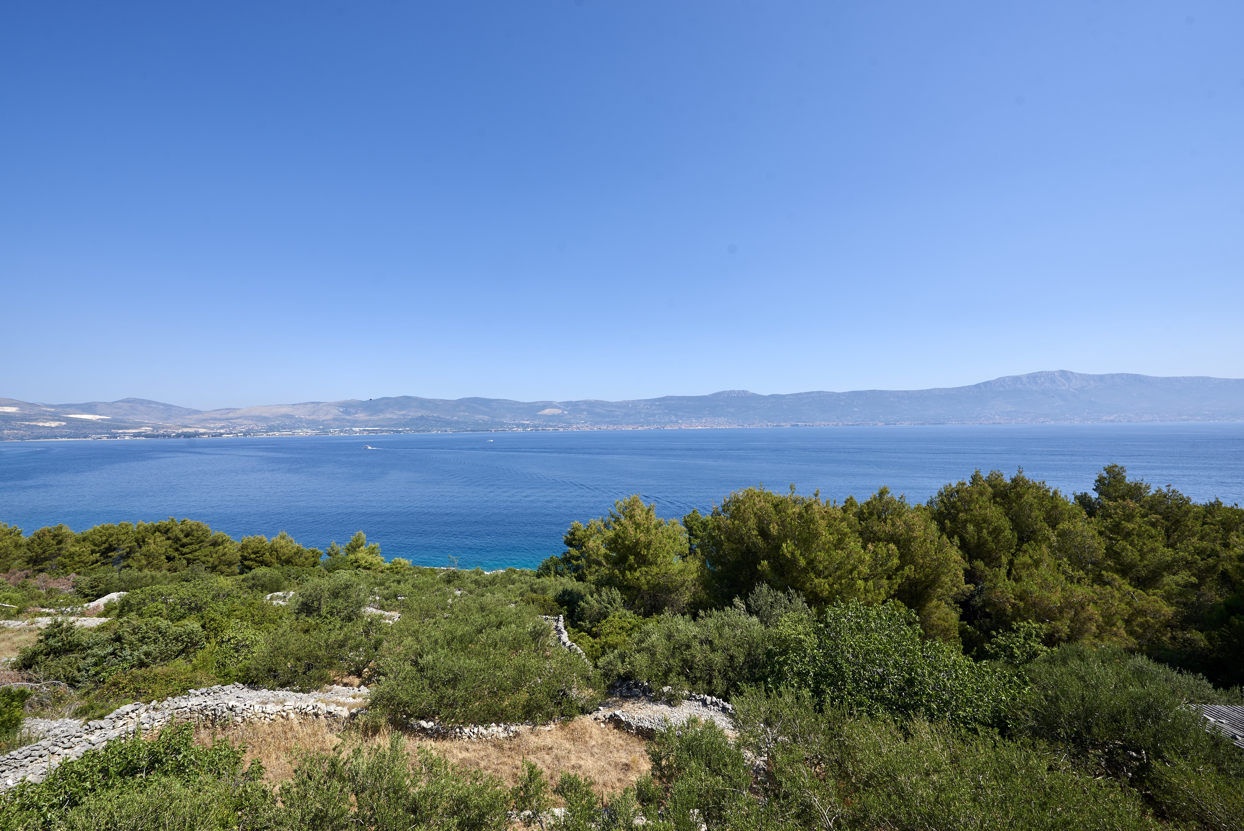 Four bedroom apartment with balcony and sea view Slatine, Čiovo  A-a