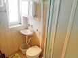 Povljana, Bathroom in the apartment, (pet friendly) and WiFi.