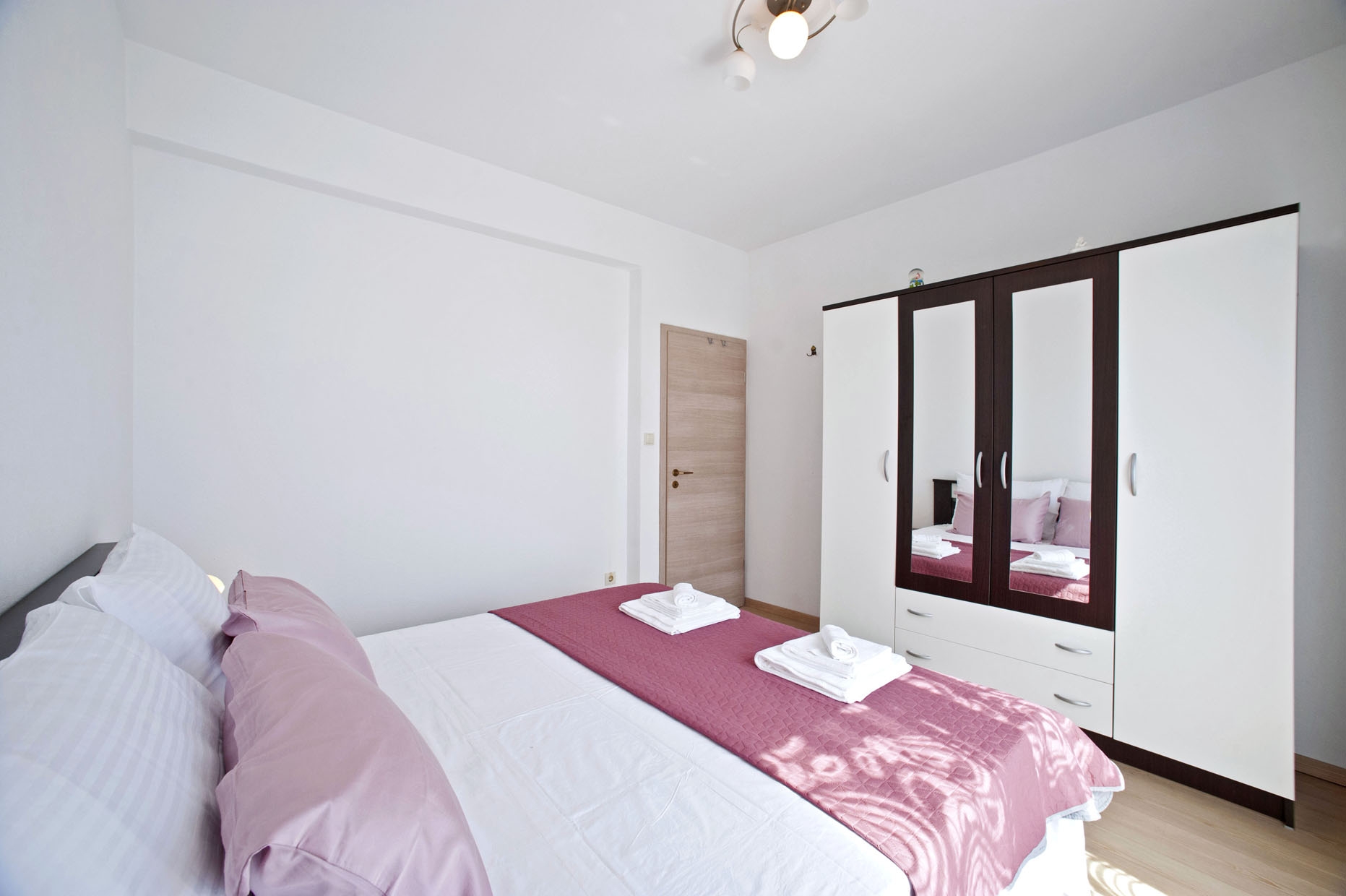 Two bedroom apartment with balcony Gornje selo, Šolta  A-a