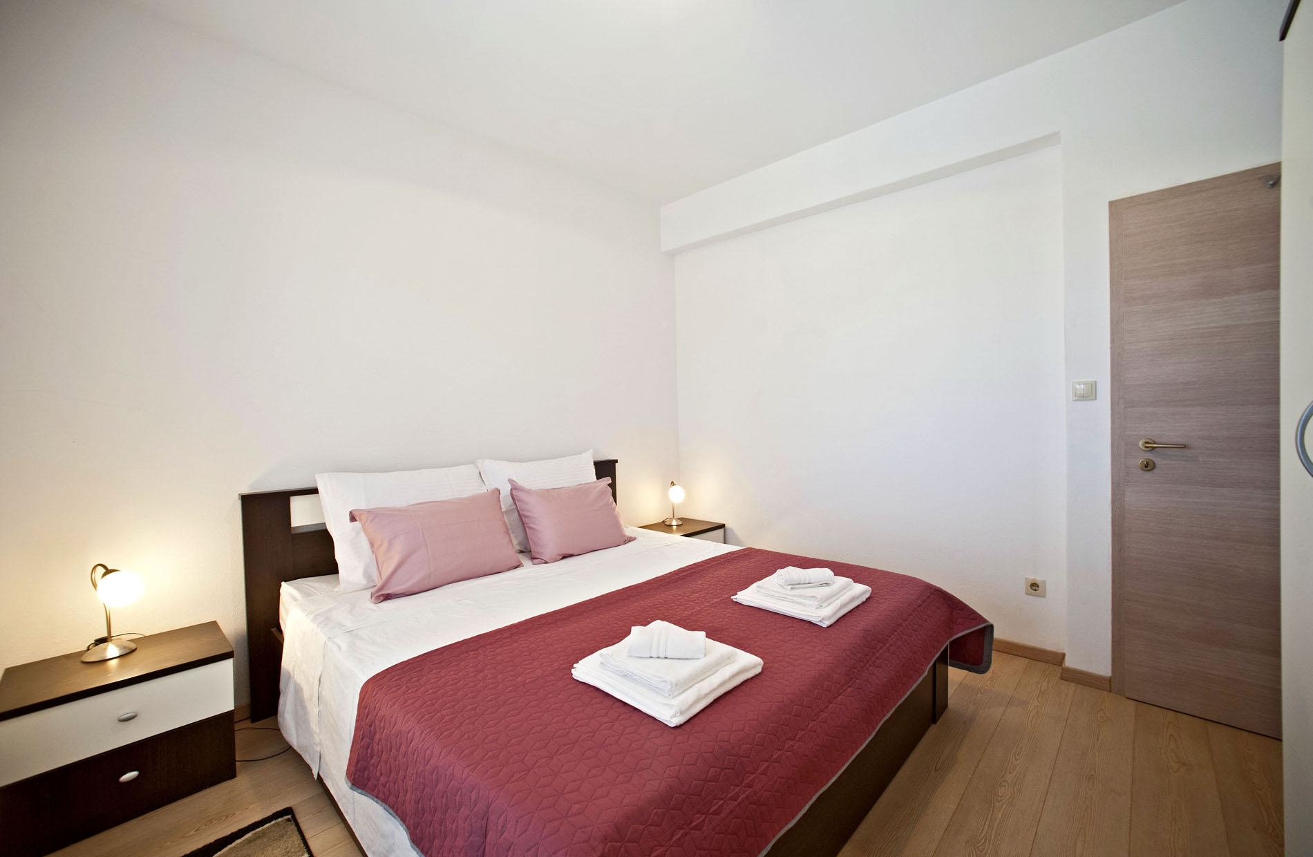 Two bedroom apartment with balcony Gornje selo, Šolta  A-a