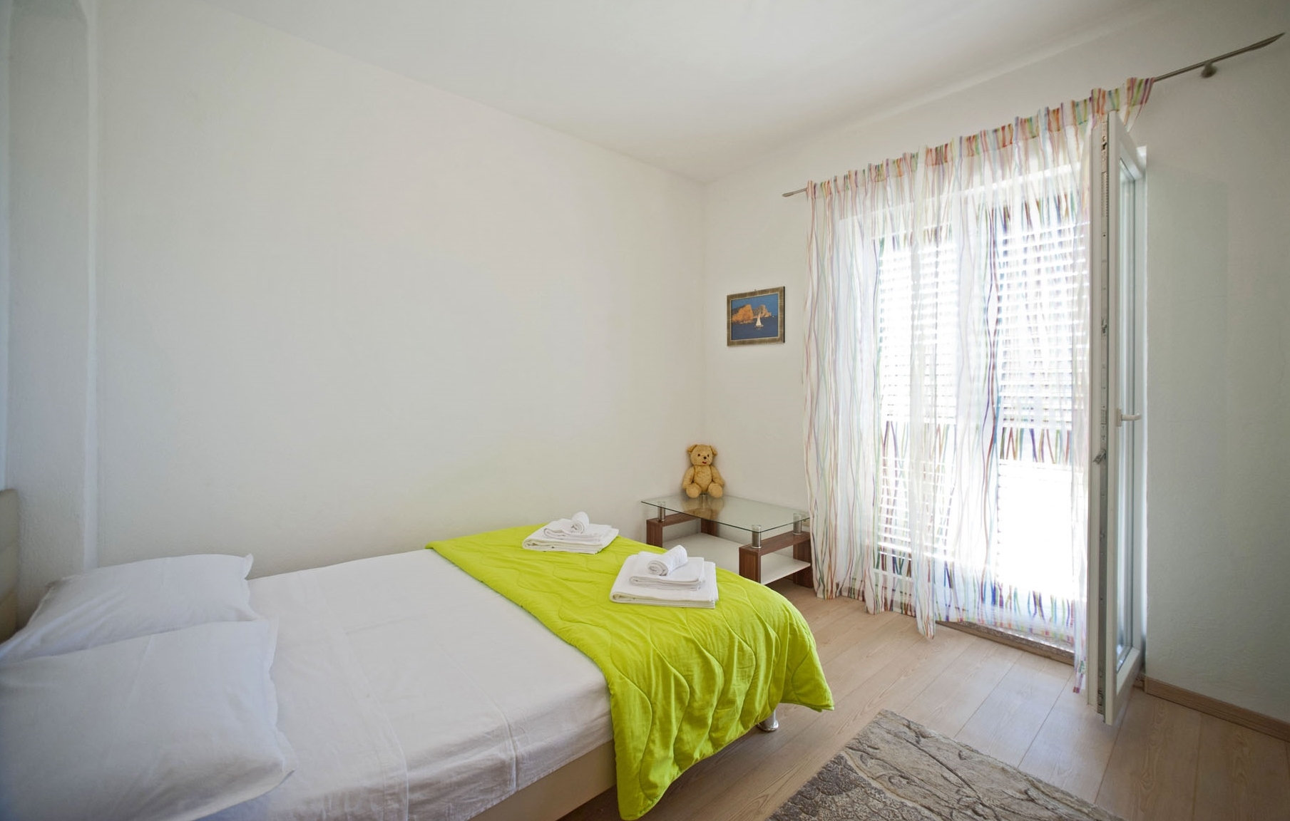 Two bedroom apartment with balcony Gornje selo, Šolta  A-a
