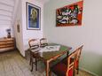 Dining room Podstrana, Dining room in the apartment, WiFi.