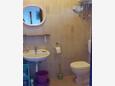 Ugljan, Bathroom in the studio-apartment, WiFi.