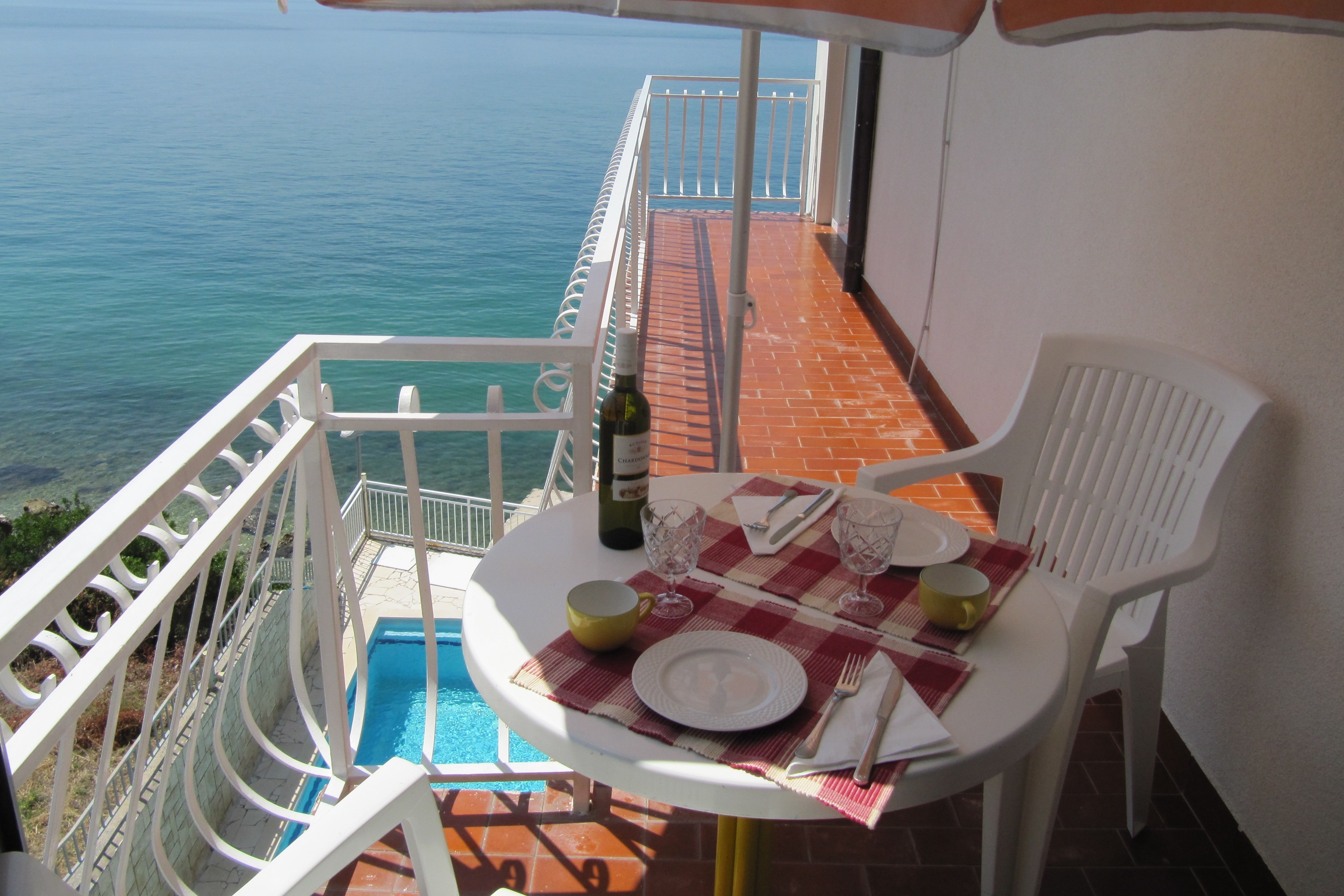 Room near beach Brist, Makarska (S-15620-b)