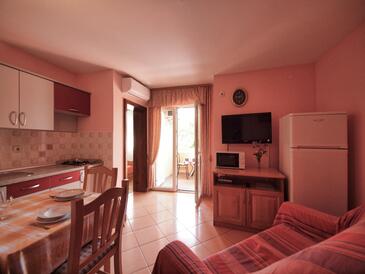 Srima - Vodice, Obývací pokoj v ubytování typu apartment, WiFi.