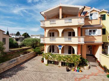 Srima - Vodice, Vodice, Property 15621 - Apartments by the sea.