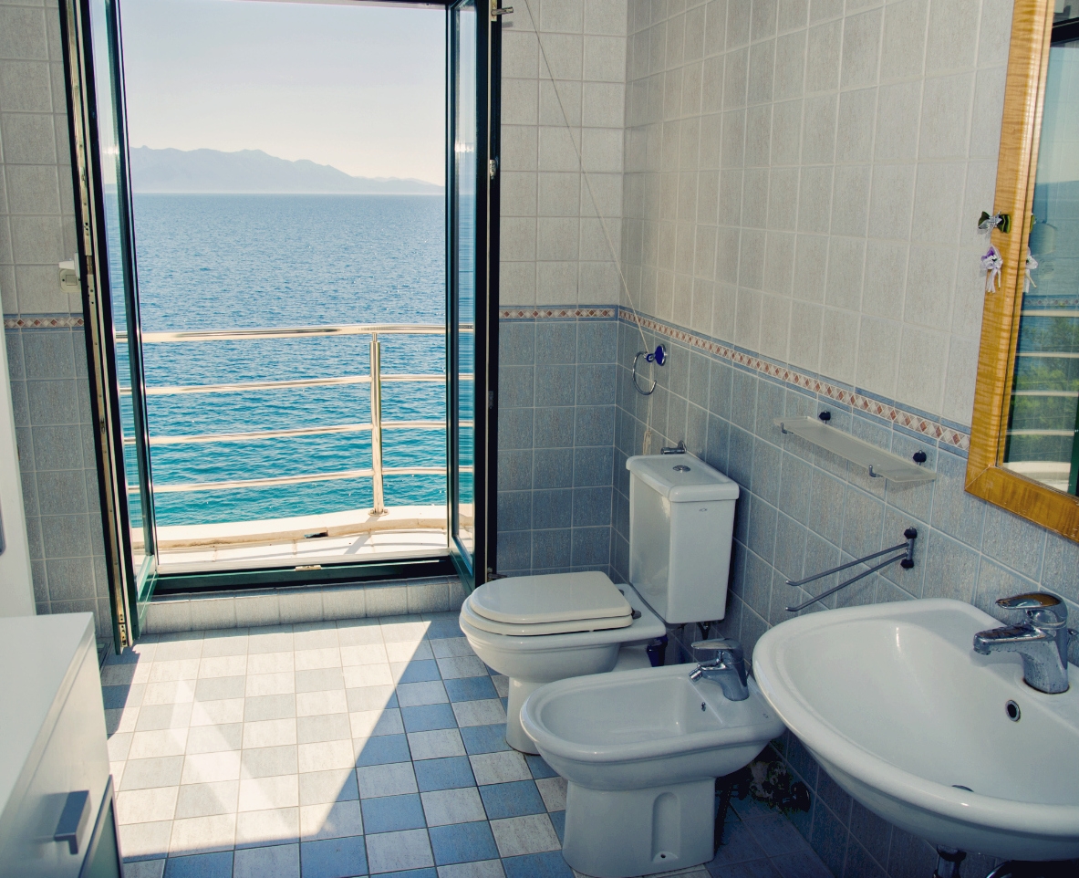 Four bedroom house near beach Zaostrog, Makarska  K