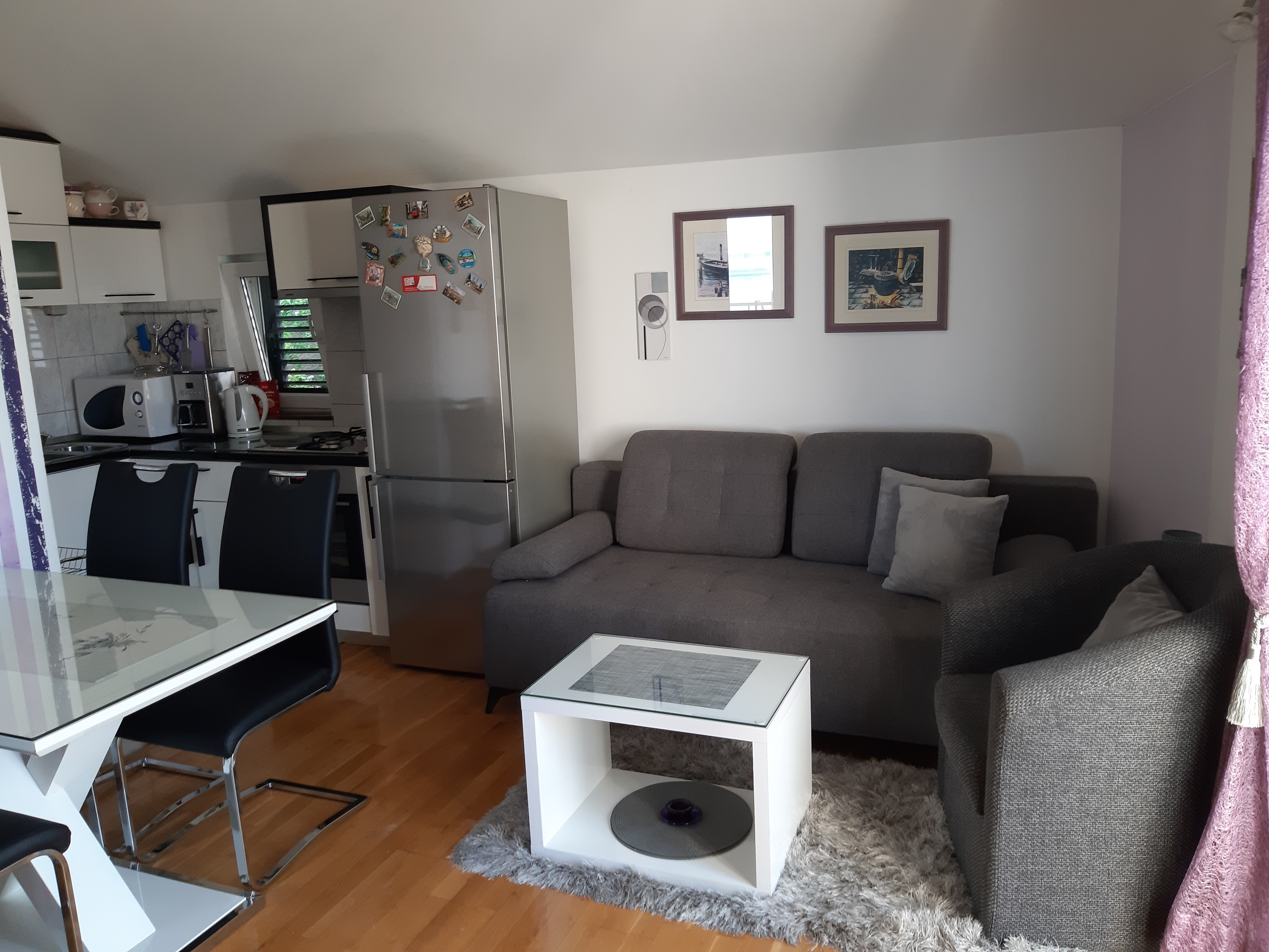 One bedroom apartment with terrace and sea view Gradac, Makarska (A-15642-a)