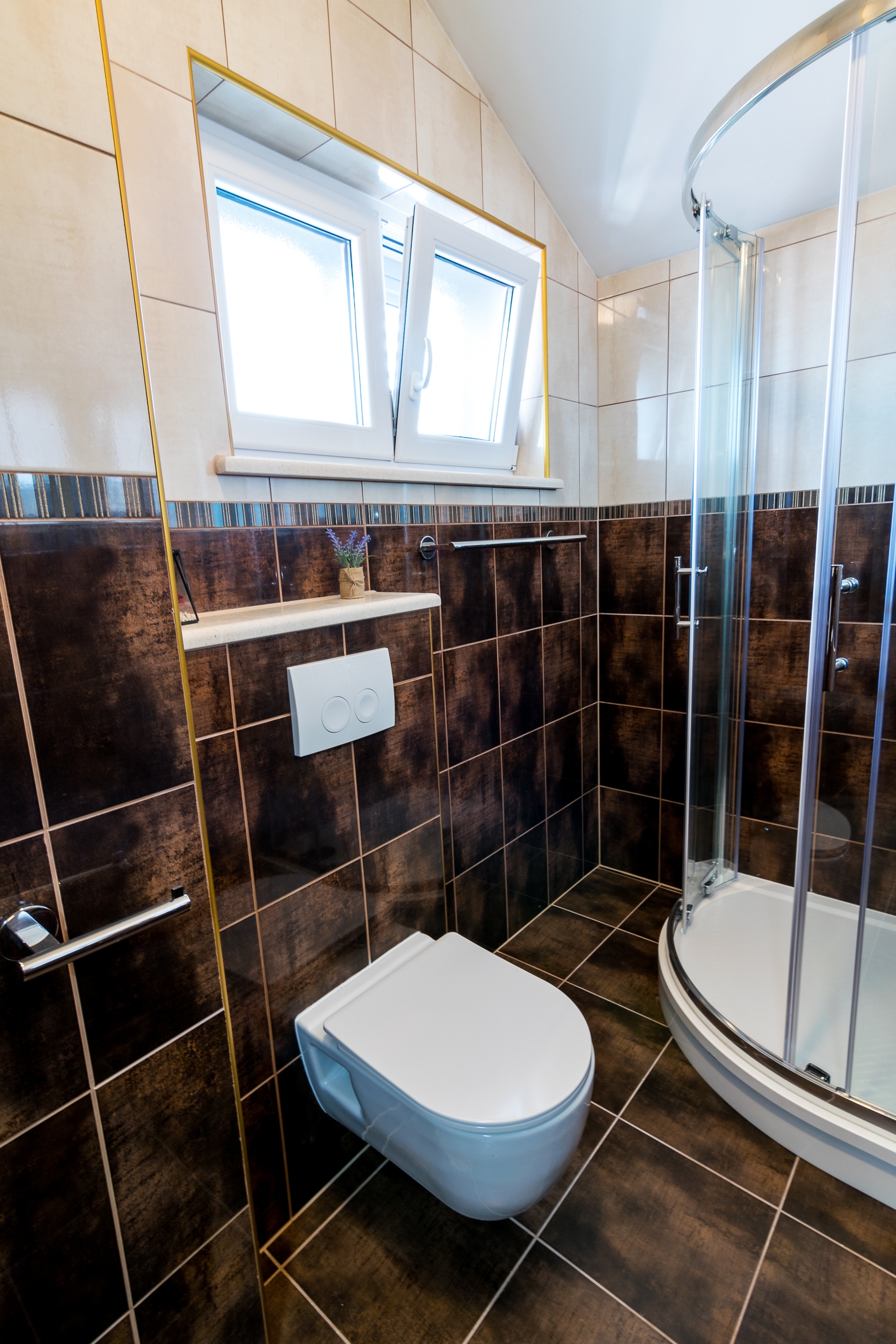 Two bedroom apartment with air-conditioning Sutivan, Brač  A-b