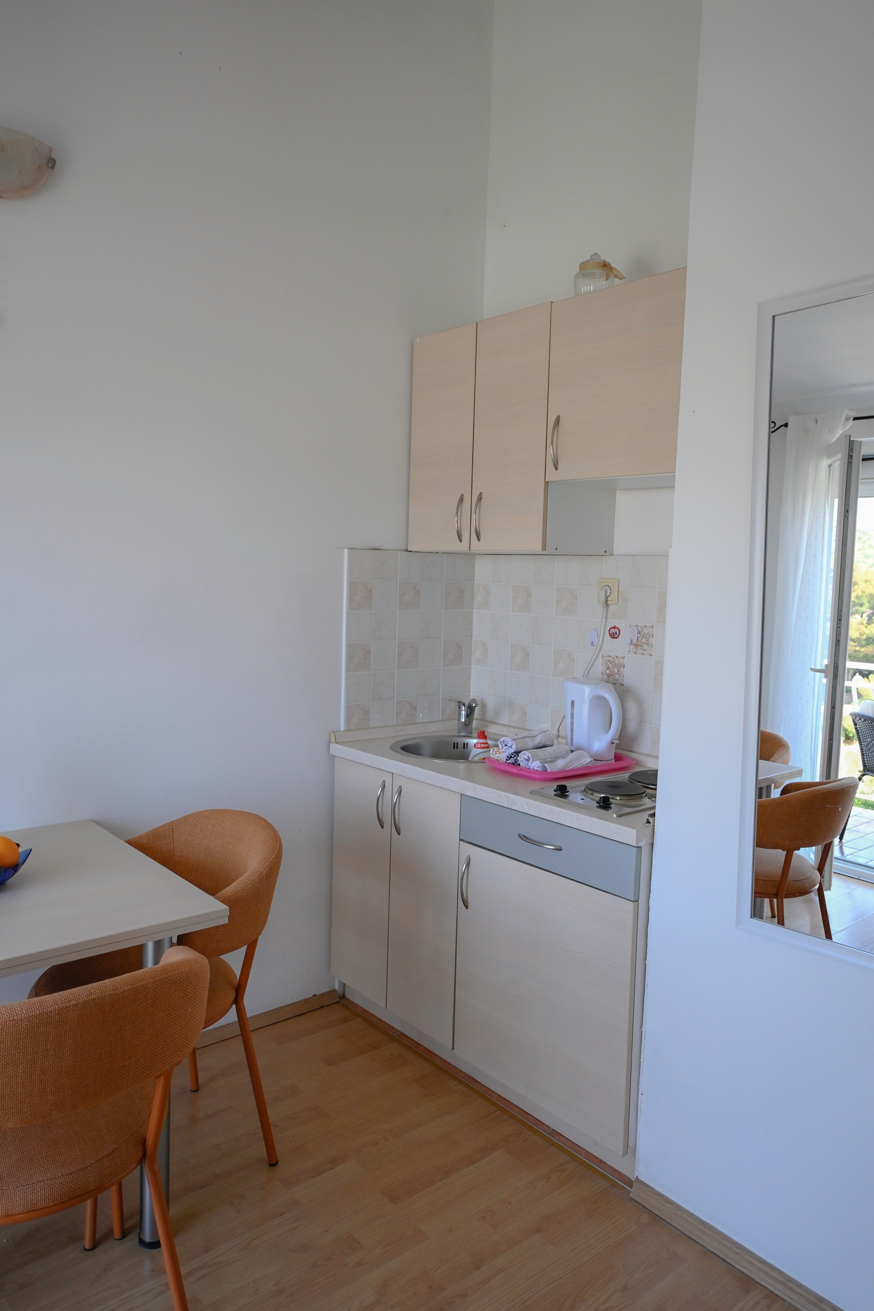 Studio flat with balcony Brodarica, Šibenik (AS-15708-b)