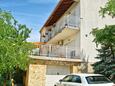 Šmrika, Kraljevica, Objekt 15709 - Apartmani sa šljunčanom plažom.