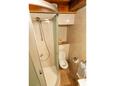 Vrbnik, Bathroom in the studio-apartment, WiFi.