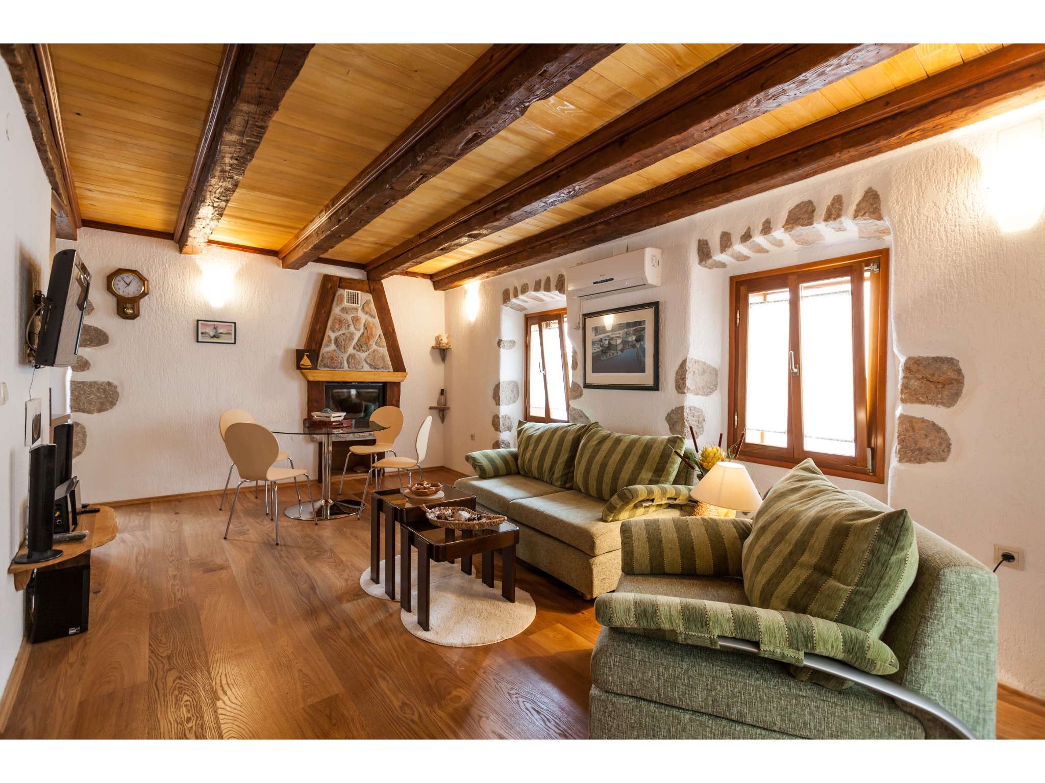 Studio flat with air-conditioning Vrbnik, Krk (AS-15721-a)