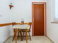 Nemira, Dining room in the apartment, (pet friendly) and WiFi.