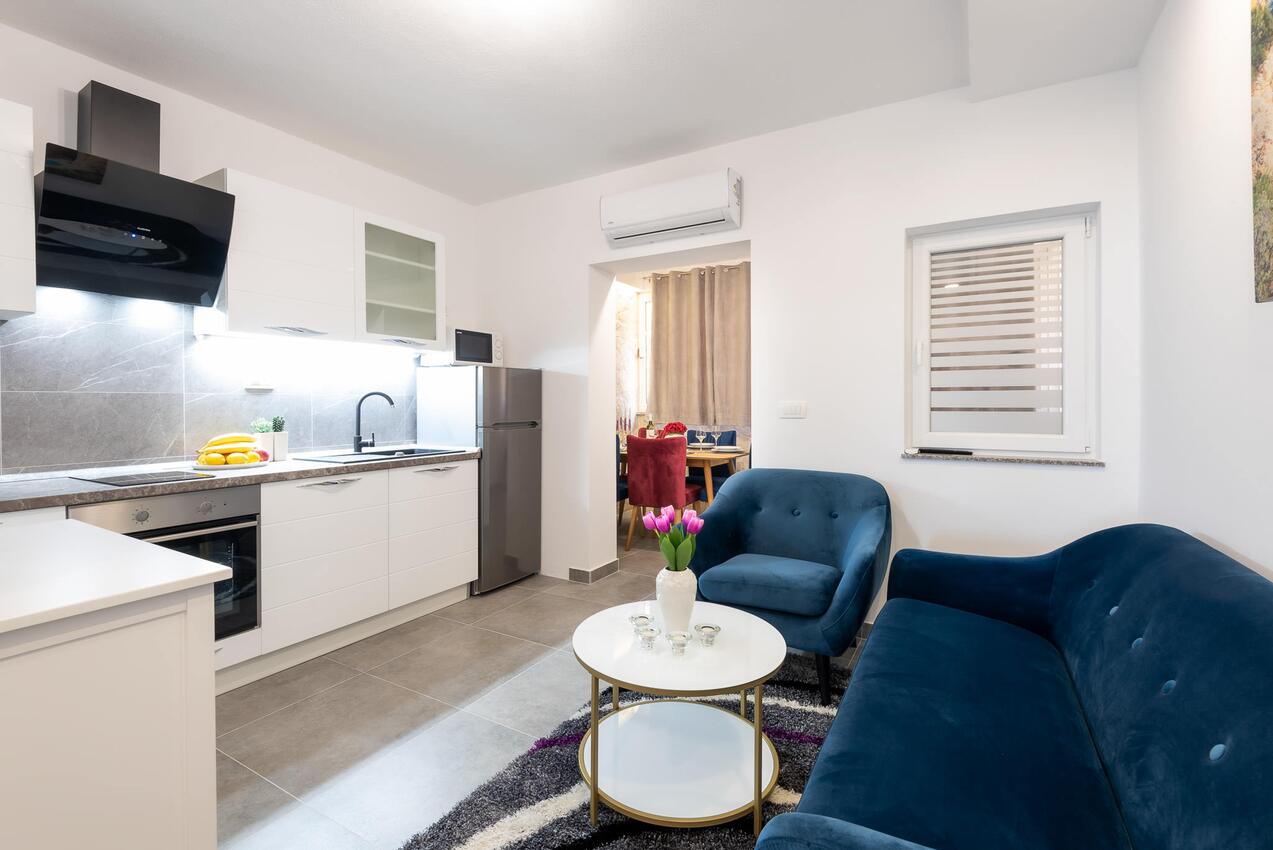 Apartmán v meste Gradac - 15750