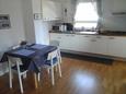Banjole, Blagovaonica u smještaju tipa apartment, kućni ljubimci dozvoljeni i WiFi.