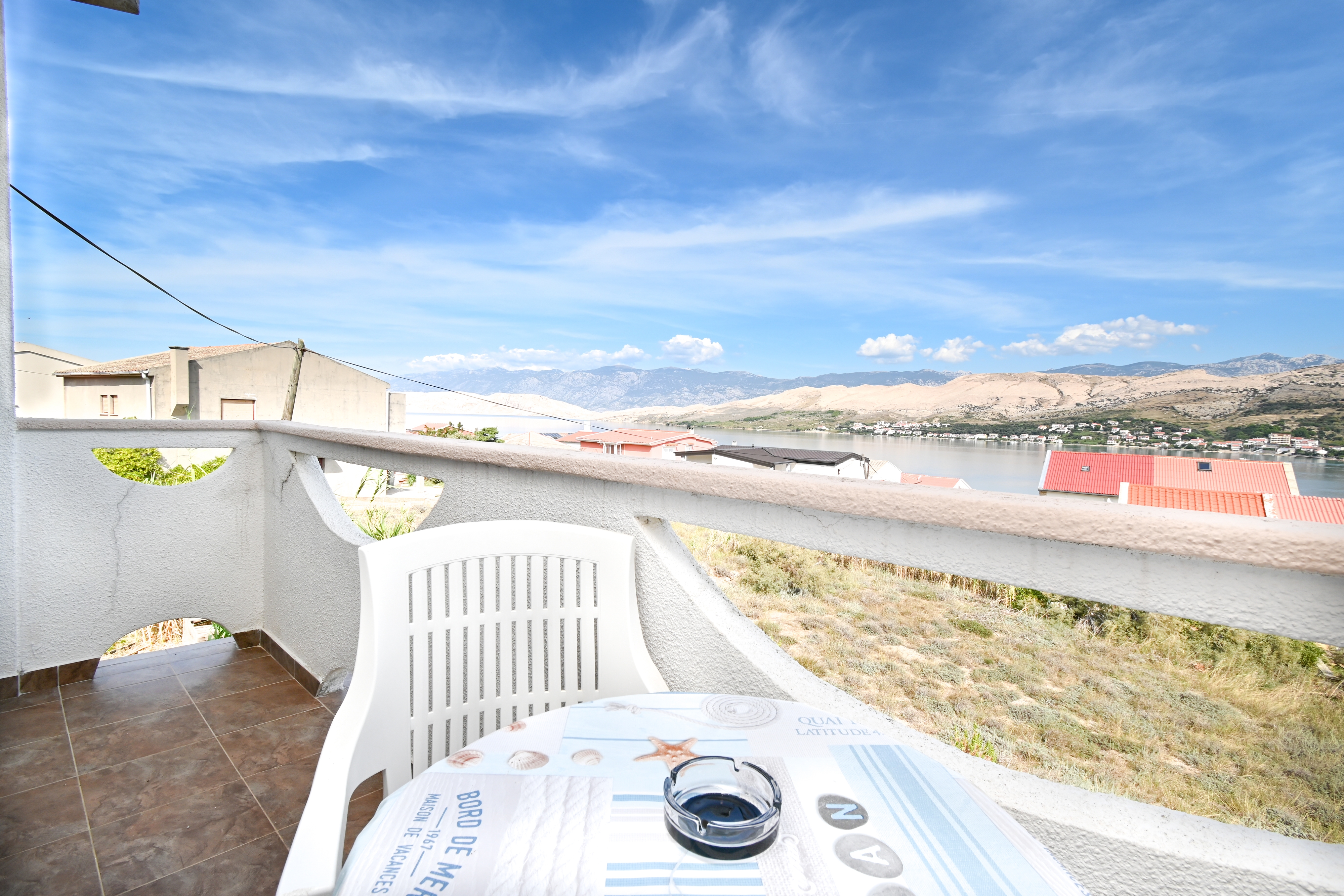 Two bedroom apartment with terrace and sea view Pag  A-b