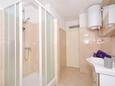 Ванная комната Stobreč, Ванная комната в размещении типа apartment, WiFi.