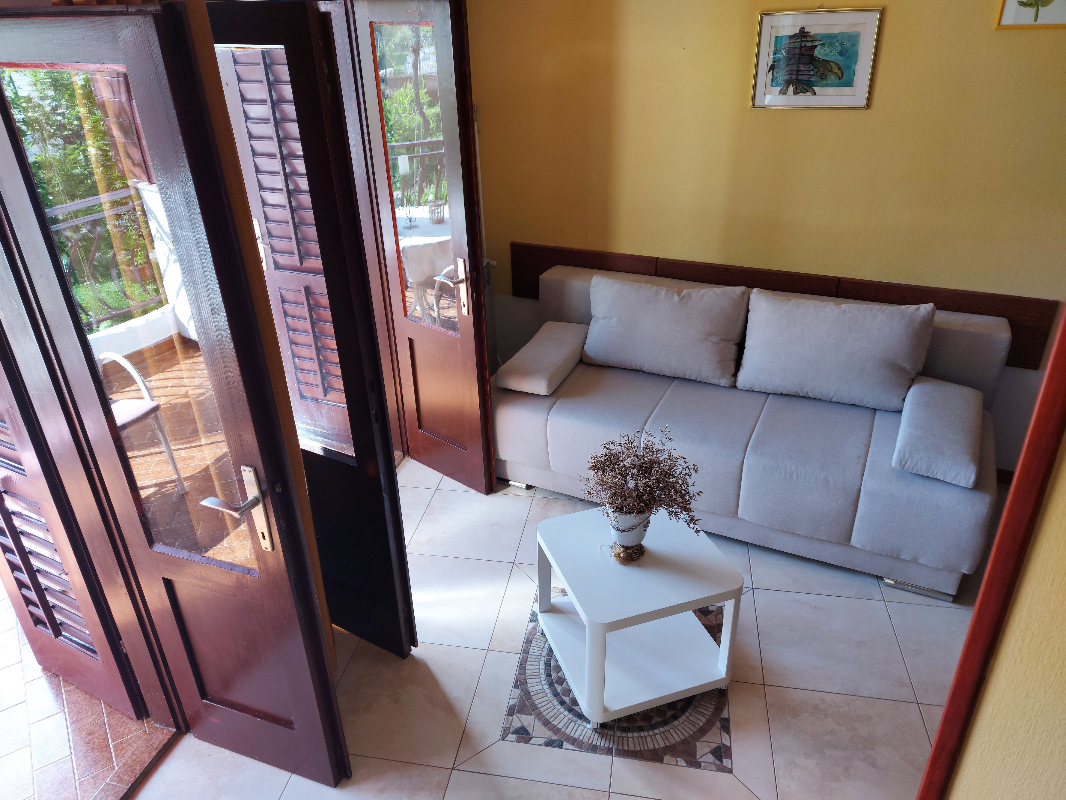 Two bedroom apartment with terrace Palit, Rab (A-15794-a) Two bedroom apartment with terrace Palit, Rab (A-15794-a)