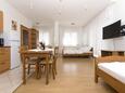 Blagovaonica Kaštel Štafilić, Blagovaonica u smještaju tipa studio-apartment, WiFi.