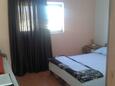 Nin, Bedroom in the apartment, (pet friendly) and WiFi.