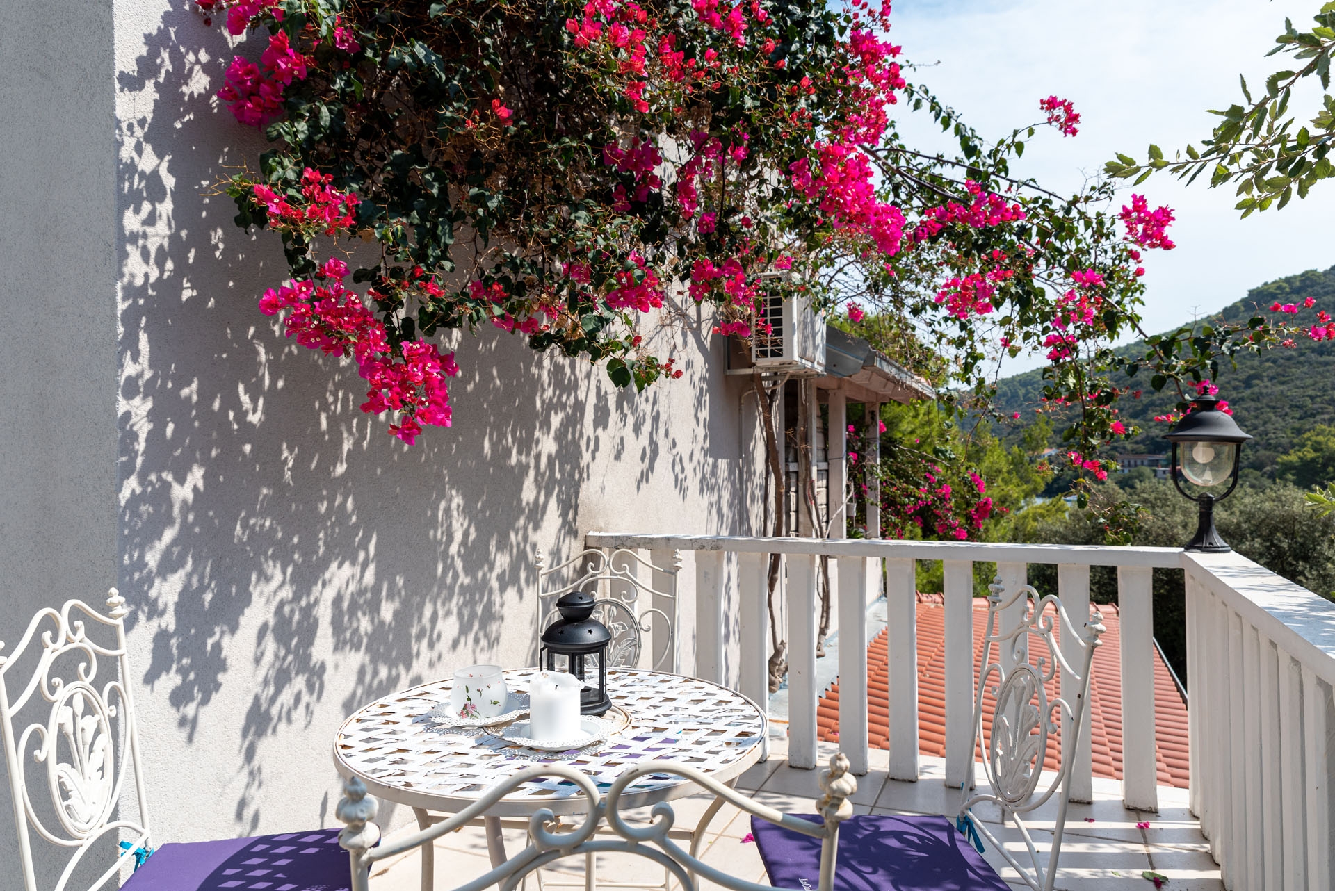 Comfortable and spacious house with terrace and sea view Pasadur, Lastovo  K
