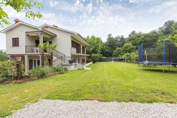 Vinež, Labin, Objekt 15870 - Apartmani sa šljunčanom plažom.