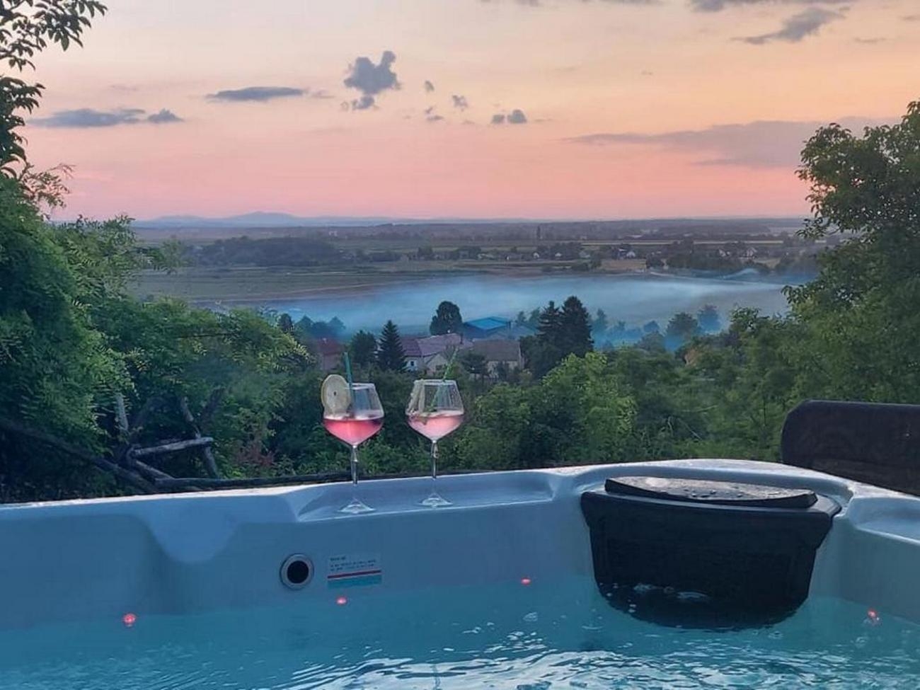 Two bedroom house with terrace Draž, Baranja (K-15893) Two bedroom house with terrace Draž, Baranja (K-15893)