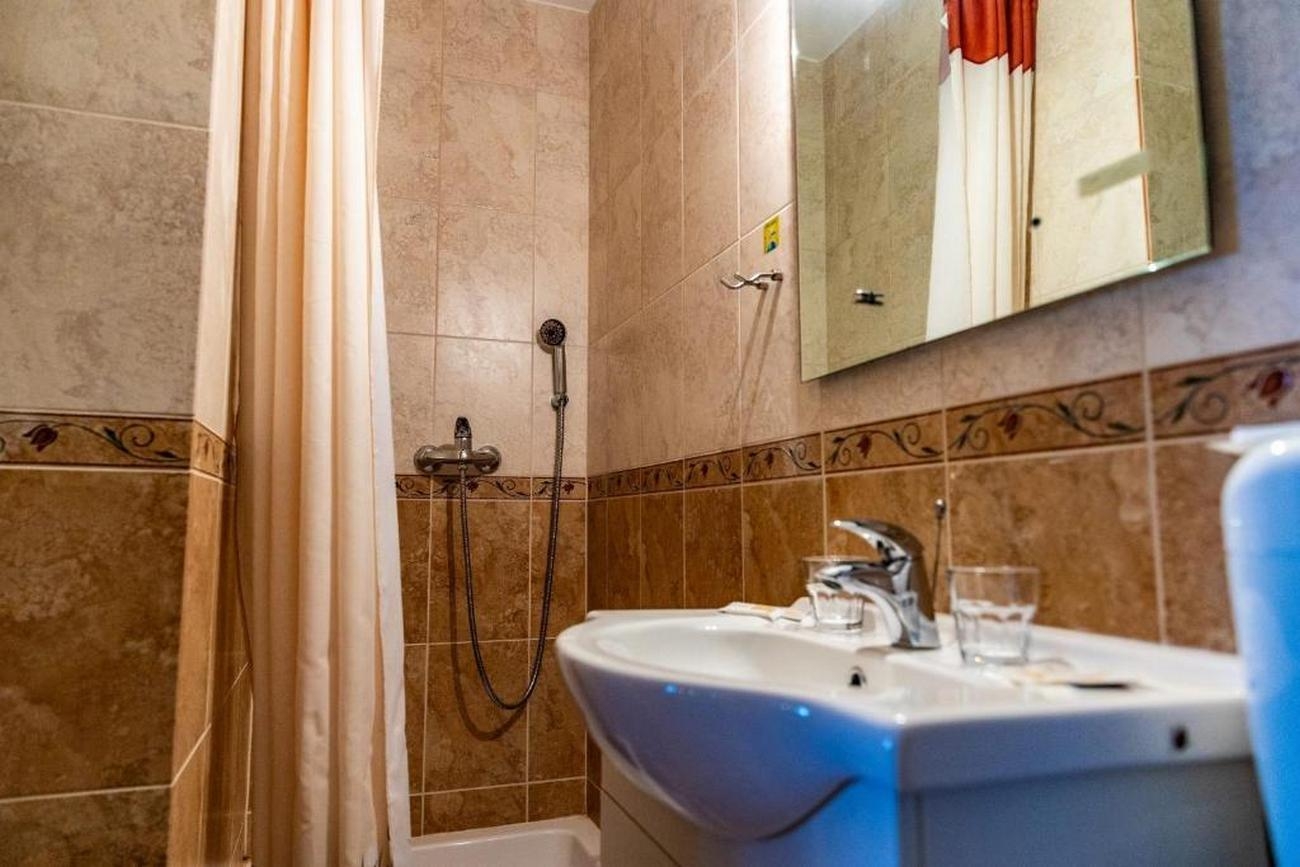 Two bedroom house with terrace Draž, Baranja  K