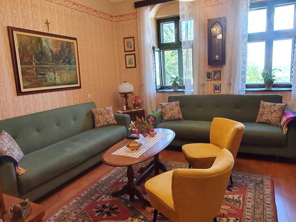 Two bedroom house with terrace Draž, Baranja (K-15893)