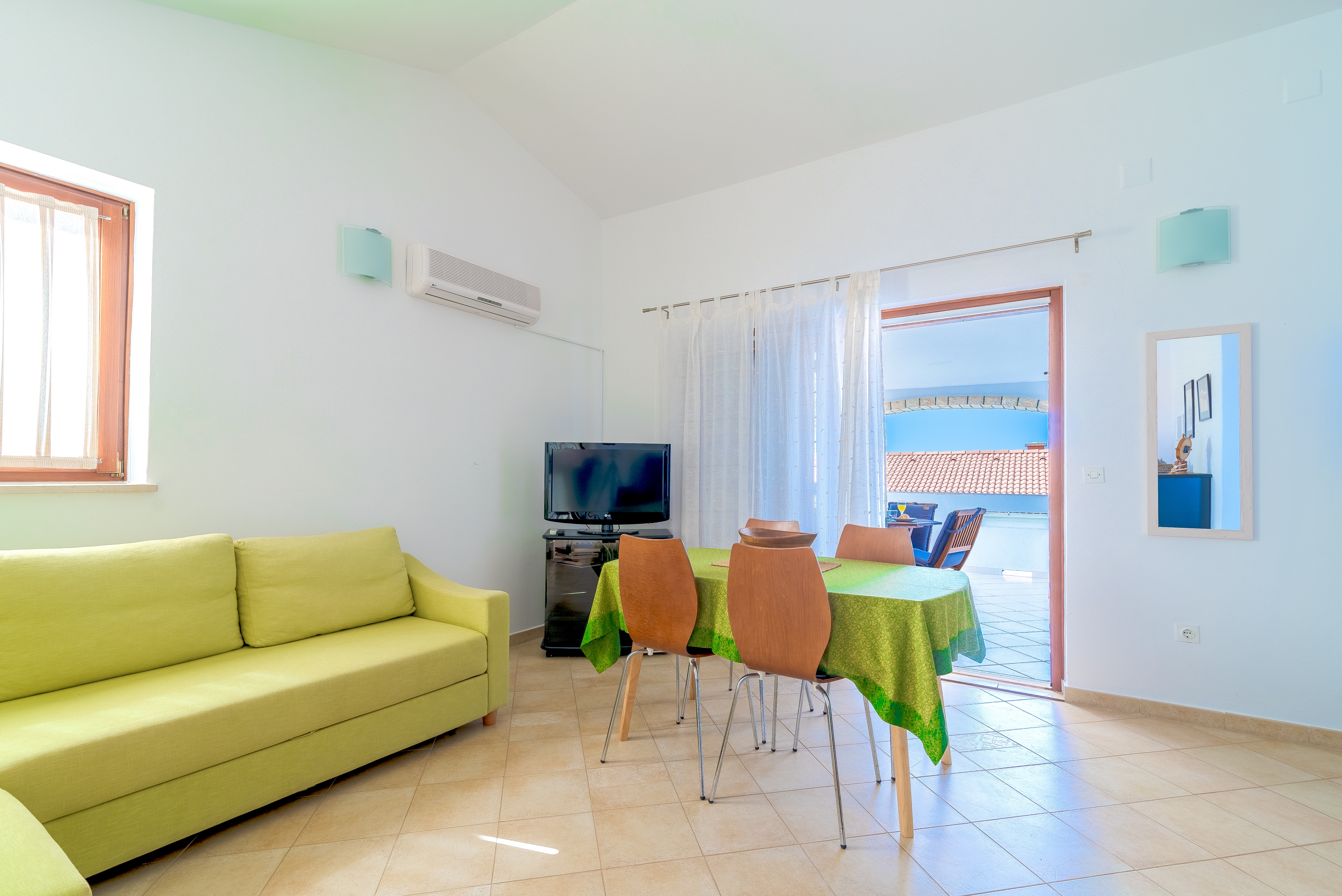 Two bedroom apartment with terrace and sea view Ždrelac, Pašman  A-a
