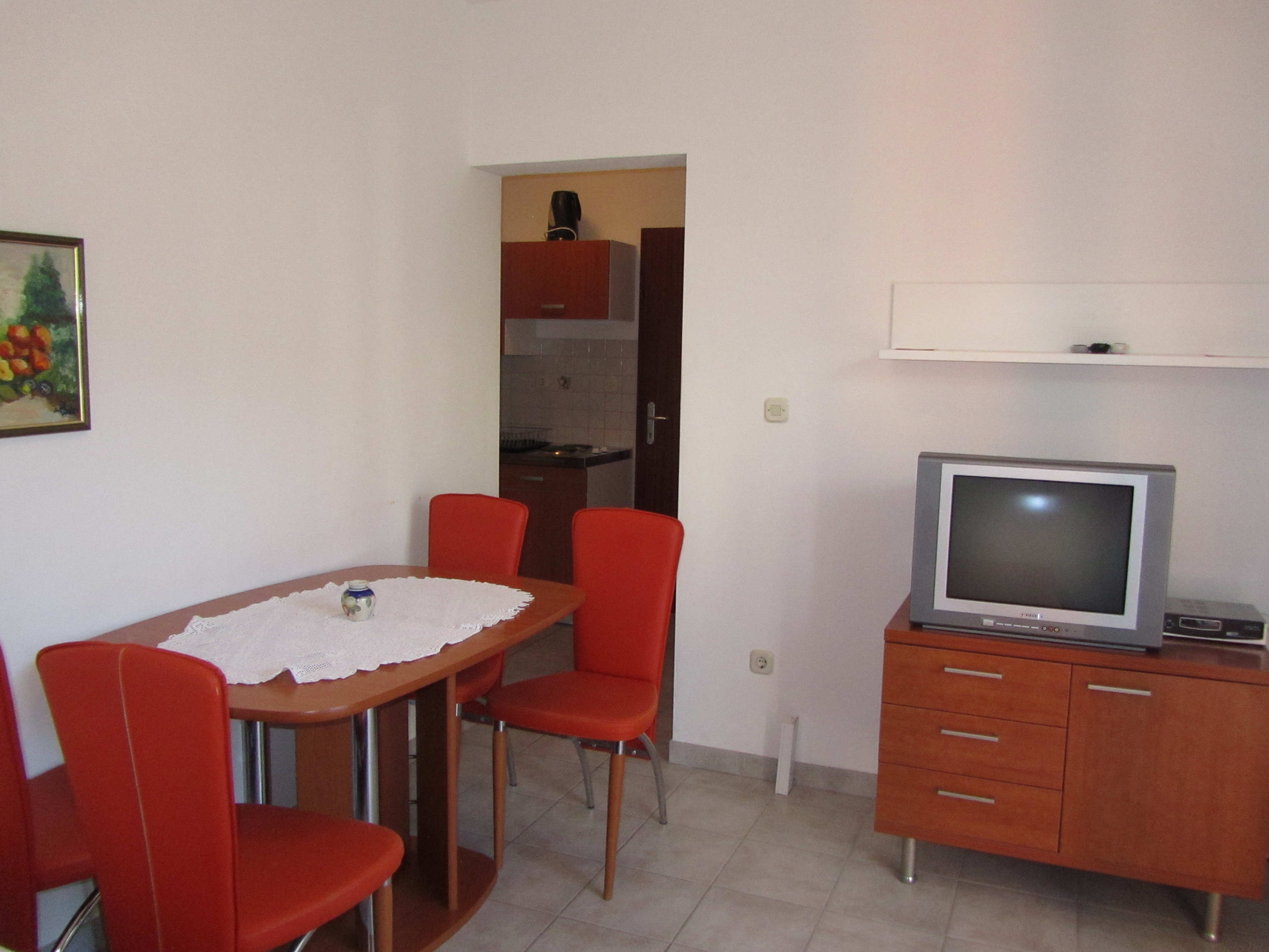 One bedroom apartment with balcony and sea view Slatine, Čiovo (A-15916-c) One bedroom apartment with balcony and sea view Slatine, Čiovo (A-15916-c)