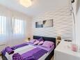 Spavaća soba 1 Split, Spavaća soba 1 u smještaju tipa apartment, dostupna klima, kućni ljubimci dozvoljeni i WiFi.