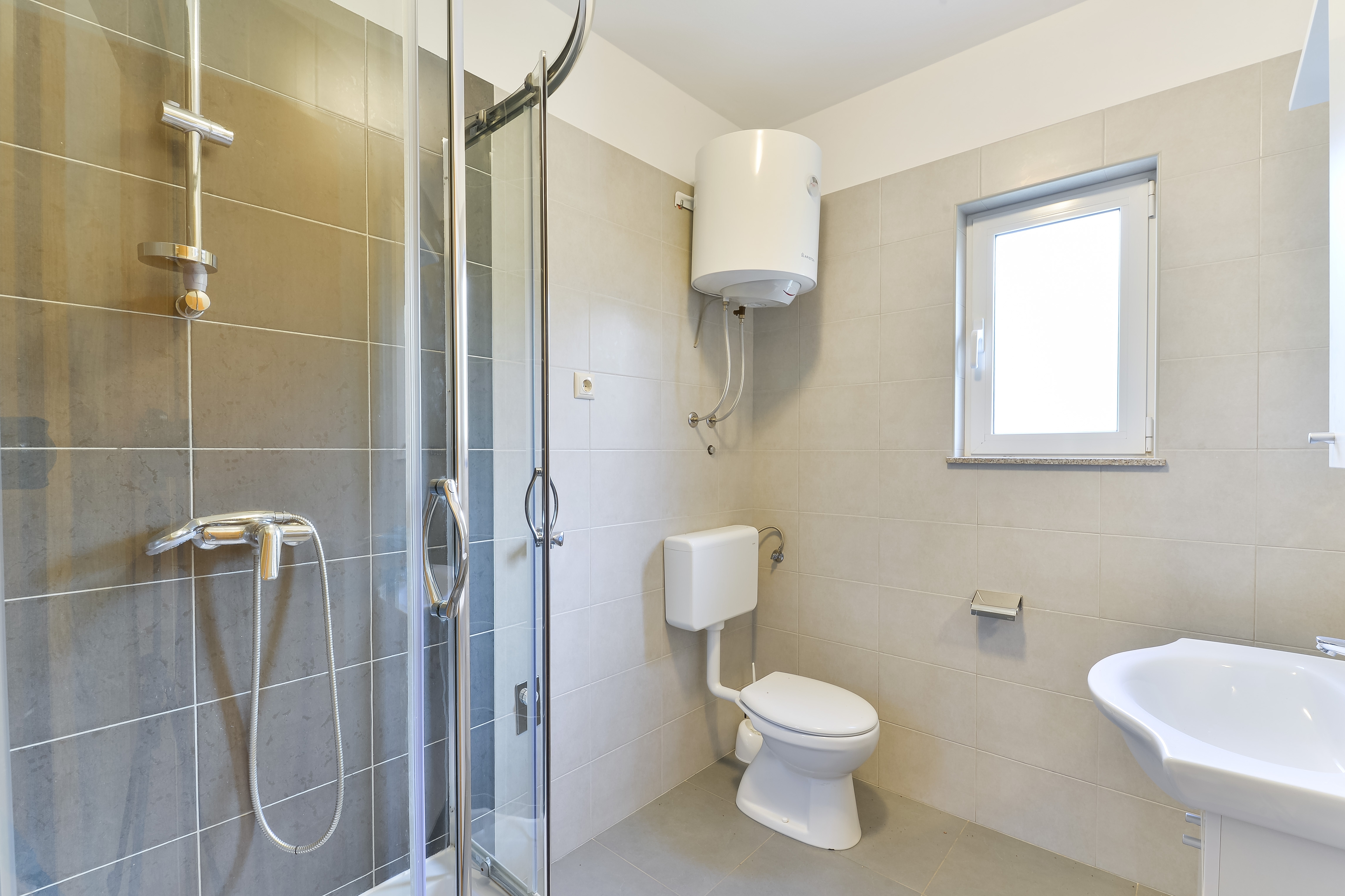 Dvosobni apartman s terasom Vrsi, Zadar  A-a