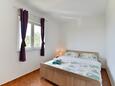 Спальня 2 Vrsi, Спальня 2 в размещении типа apartment, WiFi.