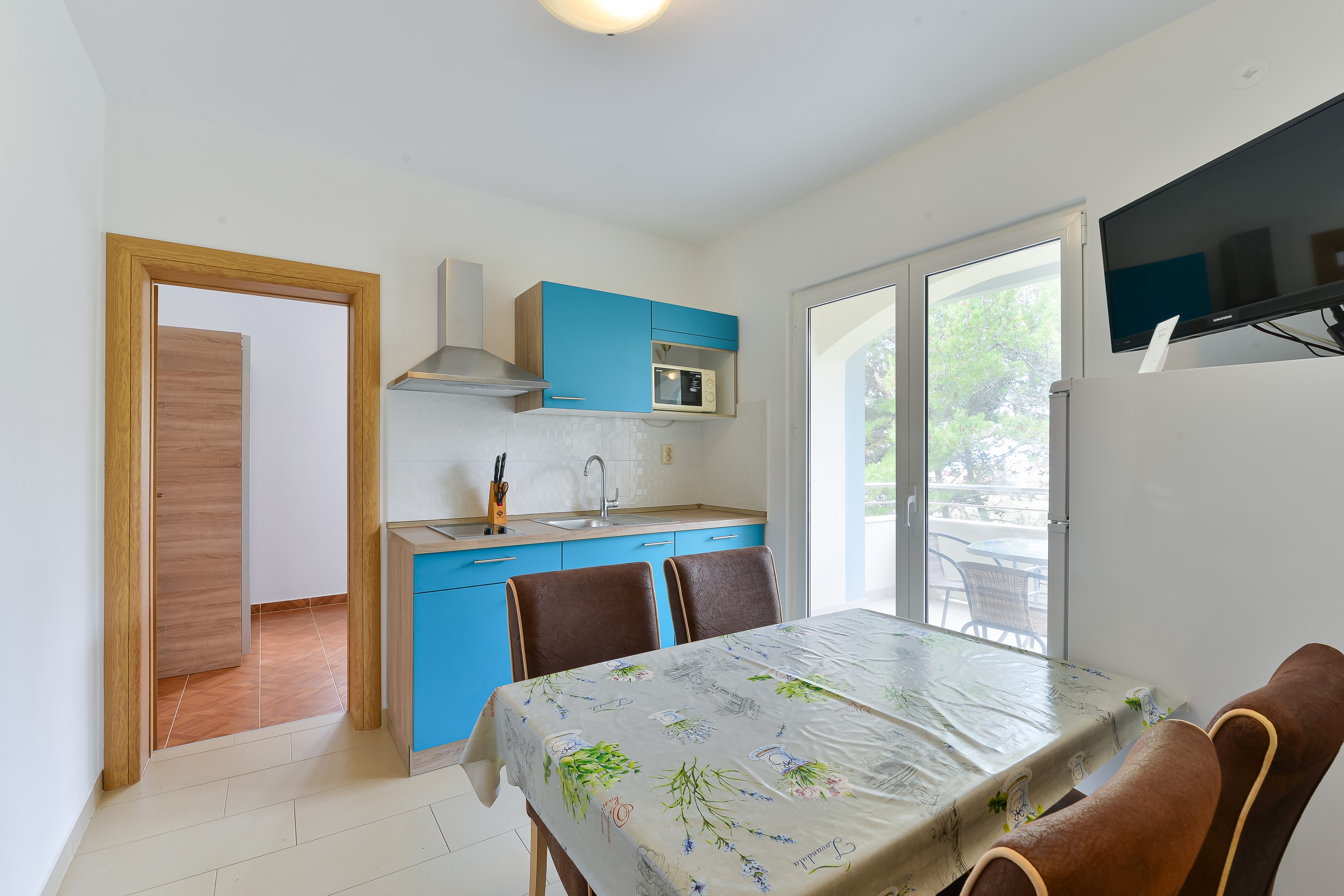 Dvosobni apartman s terasom Vrsi, Zadar  A-a