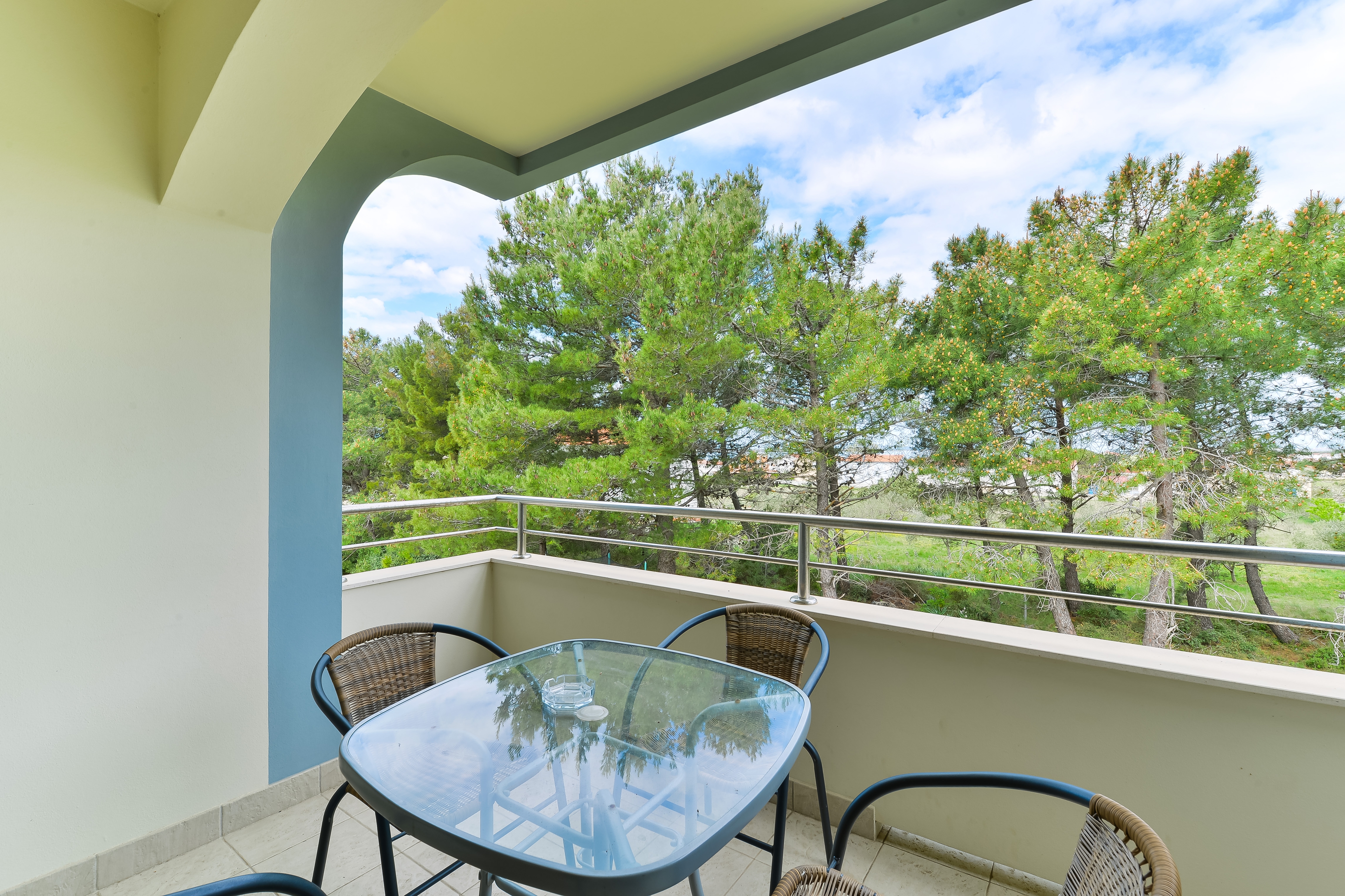 Dvosobni apartman s terasom Vrsi, Zadar  A-a