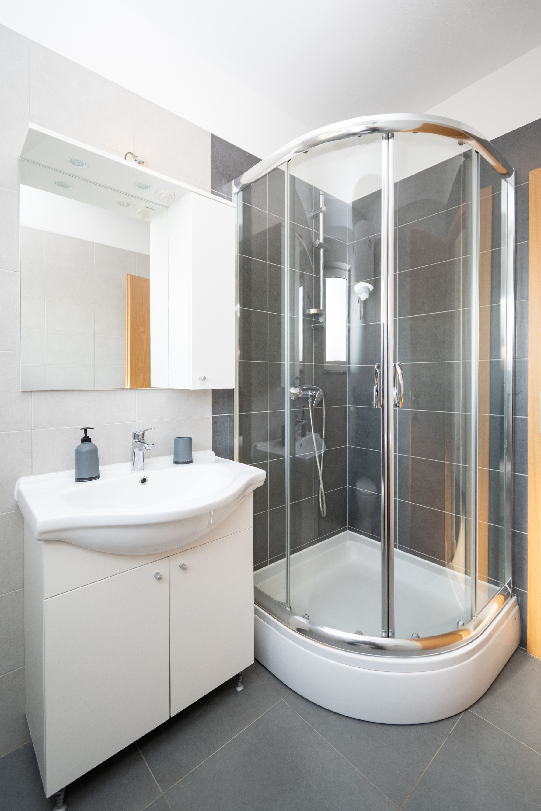 Jednosobni apartman s terasom Vrsi, Zadar  A-b