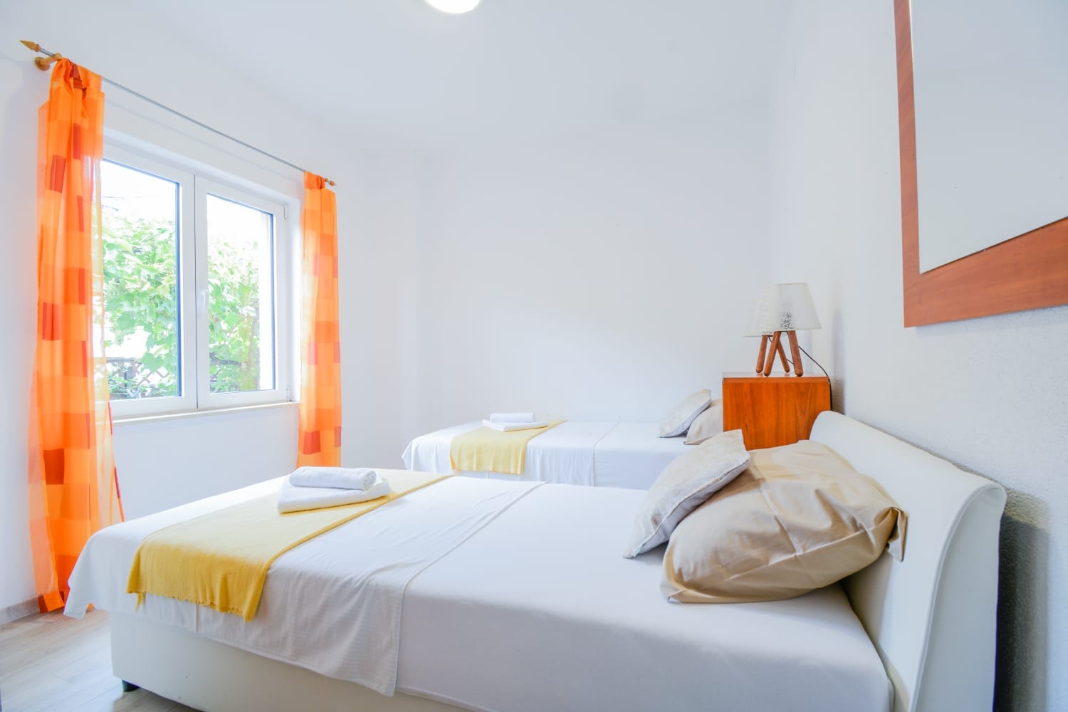 Two bedroom apartment with terrace Zadar  A-a