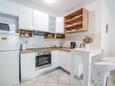 Zadar, Kitchen in the apartment, (pet friendly) and WiFi.