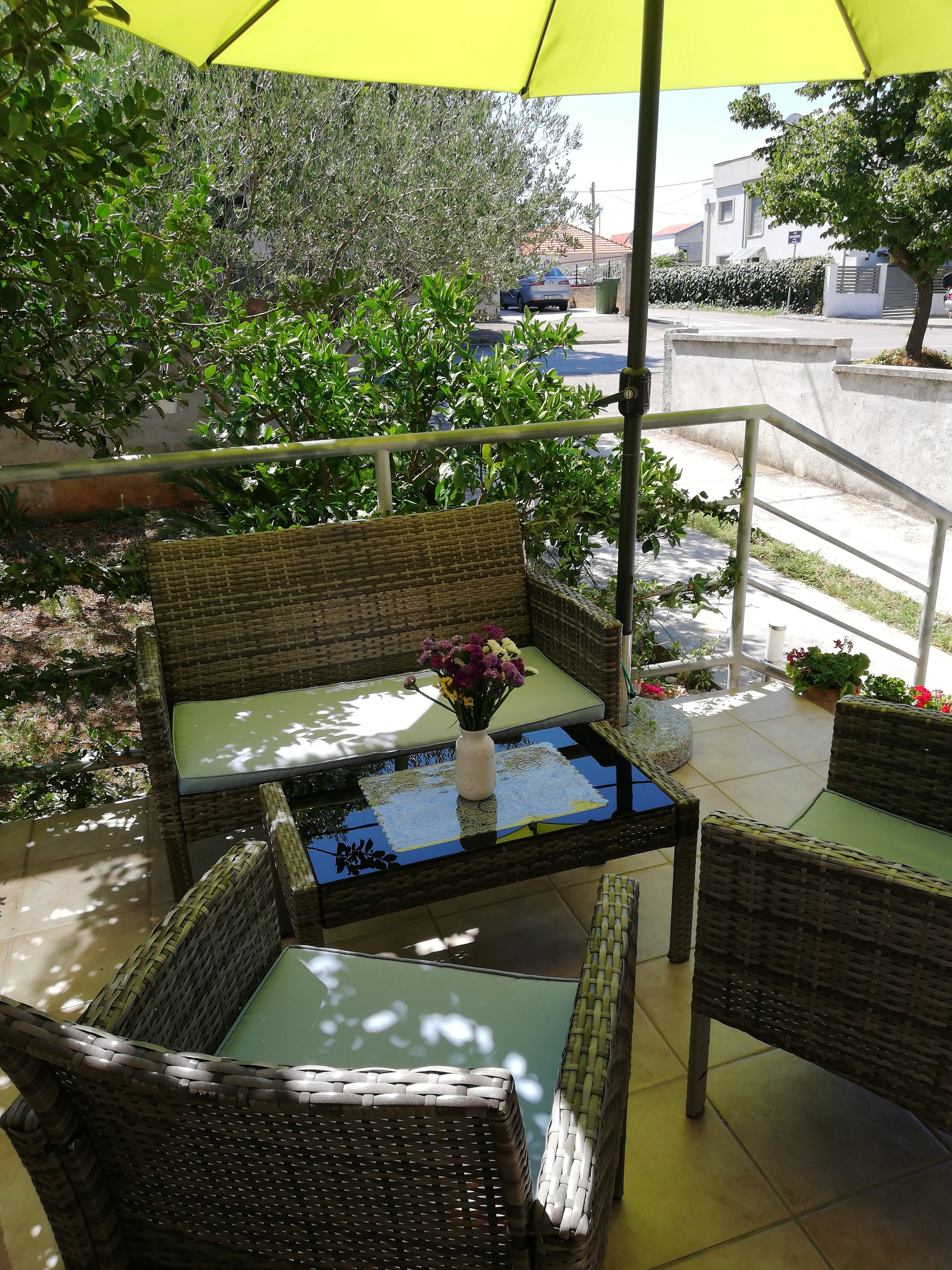 Two bedroom apartment with terrace Zadar  A-a