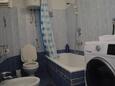 Ванная комната Sutomišćica, Ванная комната в размещении типа house, WiFi.